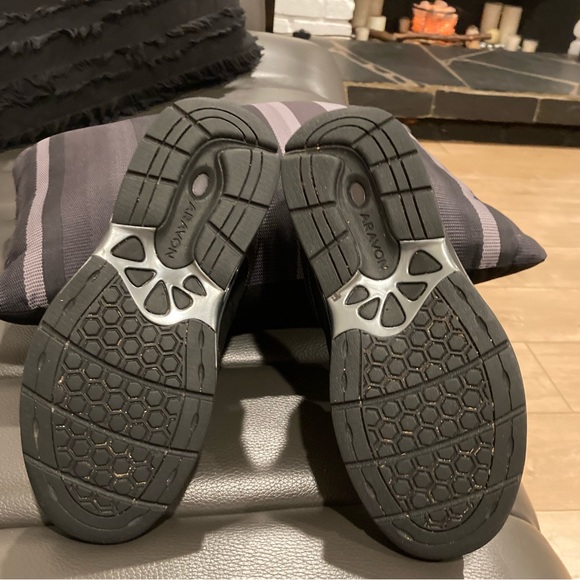 Aravon Pyper Ubal Black Sneakers Size 6.5 - Picture 8 of 11